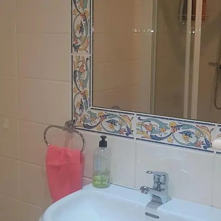 Espacioso Con Terraza Y Barbacoa, A 200m De La Playa En - Es-258-74 * רוזס