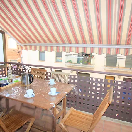 Espacioso Con Terraza Y Barbacoa, A 200m De La Playa En - Es-258-74 Apartment